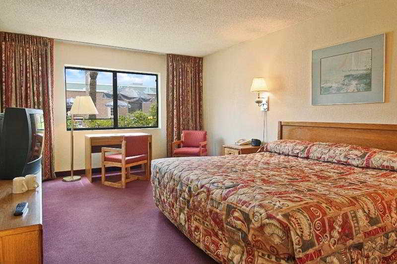 Space Coast Hotel Titusville-Kennedy Space Center Kültér fotó